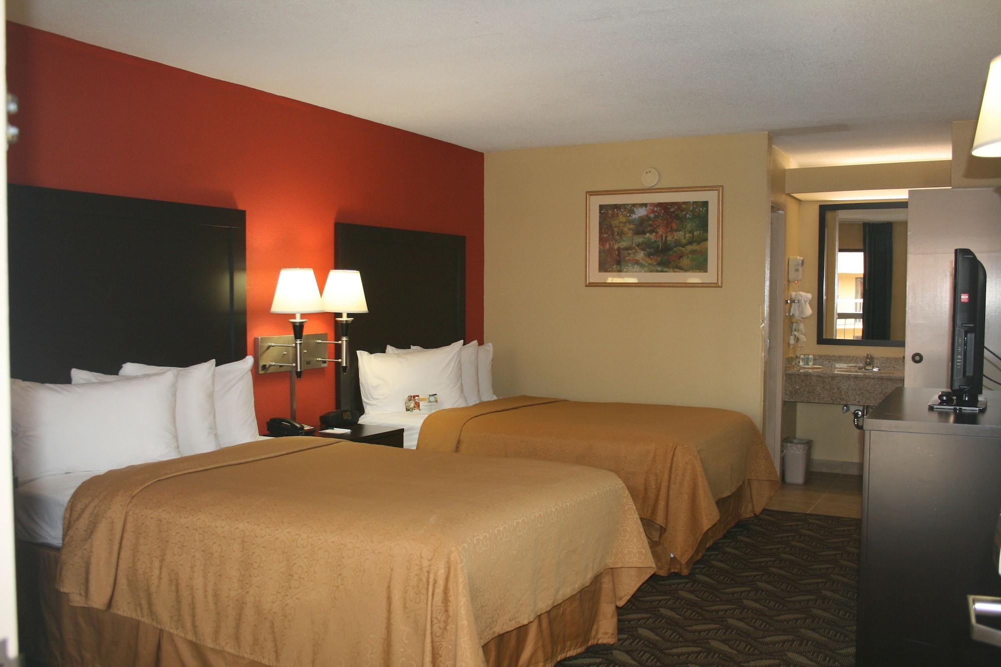 Quality Inn Fredericksburg-Central Park Area Exteriör bild