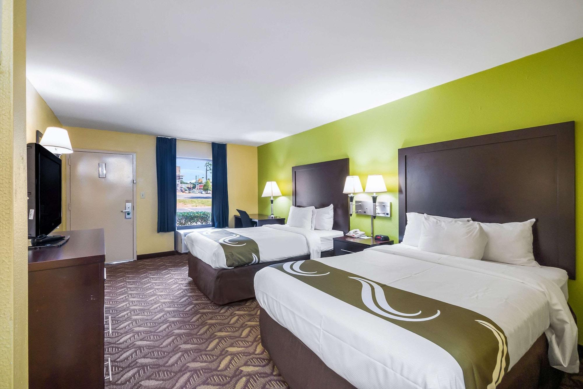 Quality Inn Fredericksburg-Central Park Area Exteriör bild